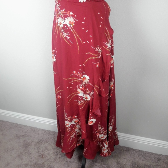 American Rag Ruffle Floral Maxi Dress - Picture 3 of 7